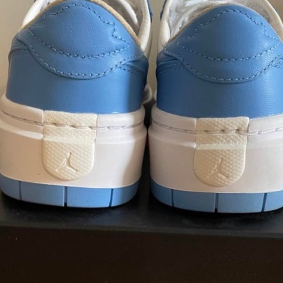 Air Jordan 1 Elevate Low SE - UNIVERSITY BLUE - Size 6W - Picture 3 of 4